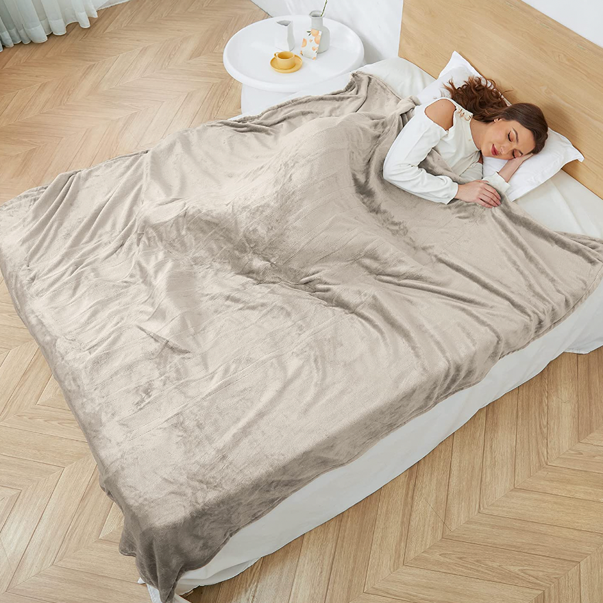 The 13 Best Electric Heated Blankets for Winter 2024 to Keep You